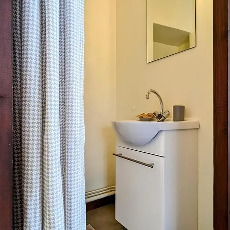 Evasion Au Coeur De : Charme Et Confort A Deux Pas Du Puy-en-velay - Fr-1-582-382 *